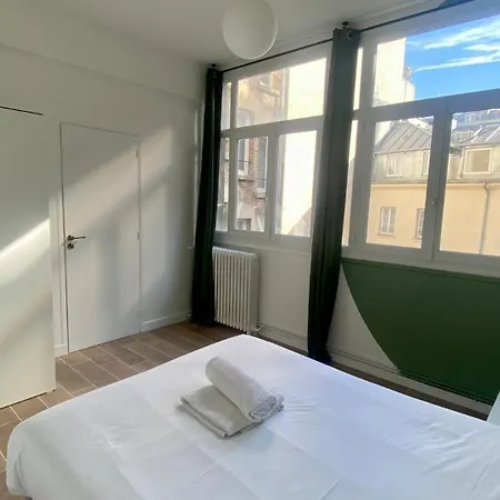 Apartament Confortable Proche Grands Boulevard 4p Paryż