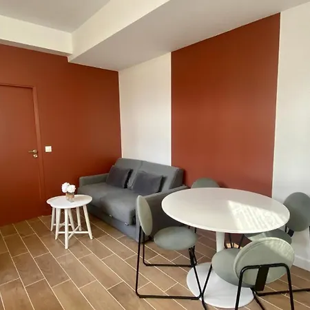 Apartament Confortable Proche Grands Boulevard 4p