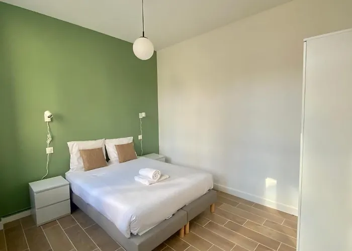 Apartament Confortable Proche Grands Boulevard 4p