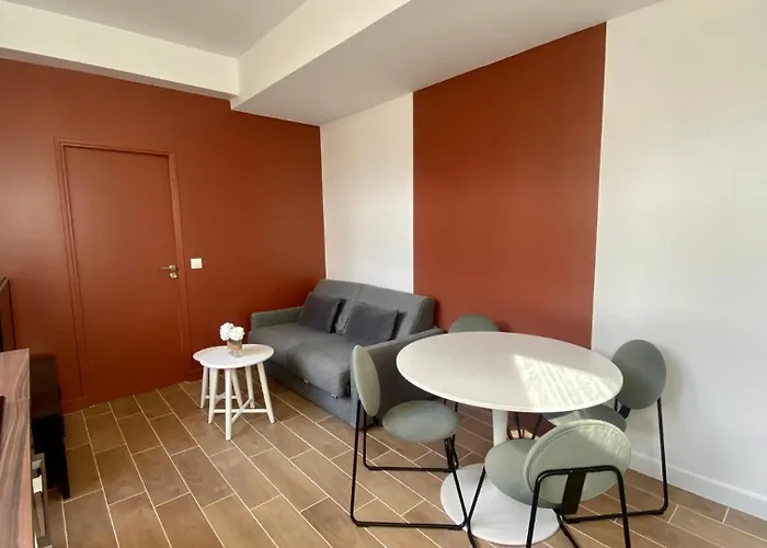 Διαμέρισμα Confortable Proche Grands Boulevard 4p
